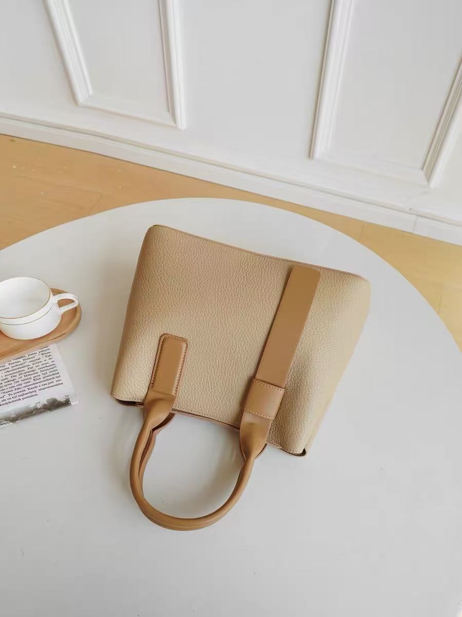 Zavilux Classic Beige Leather Tote Bag